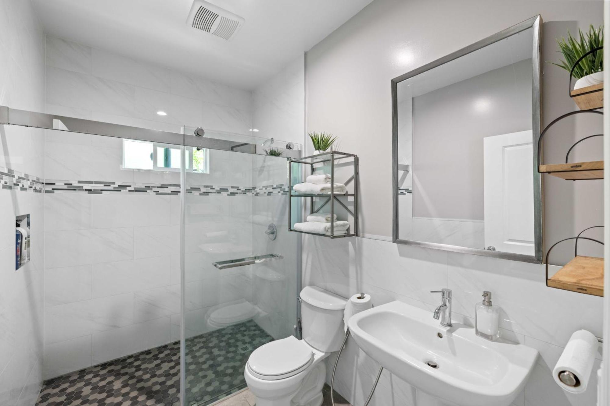 Stylist Home In Convenient Location! Temple City Exteriér fotografie