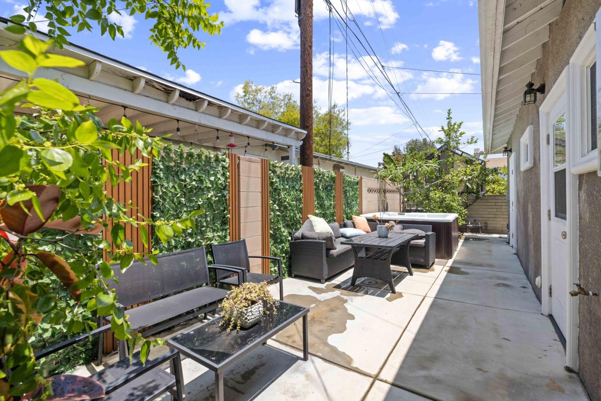 Stylist Home In Convenient Location! Temple City Exteriér fotografie